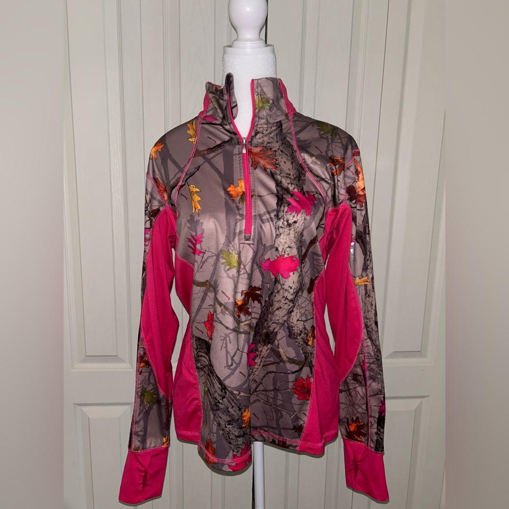 Hunting inspired long sleeve